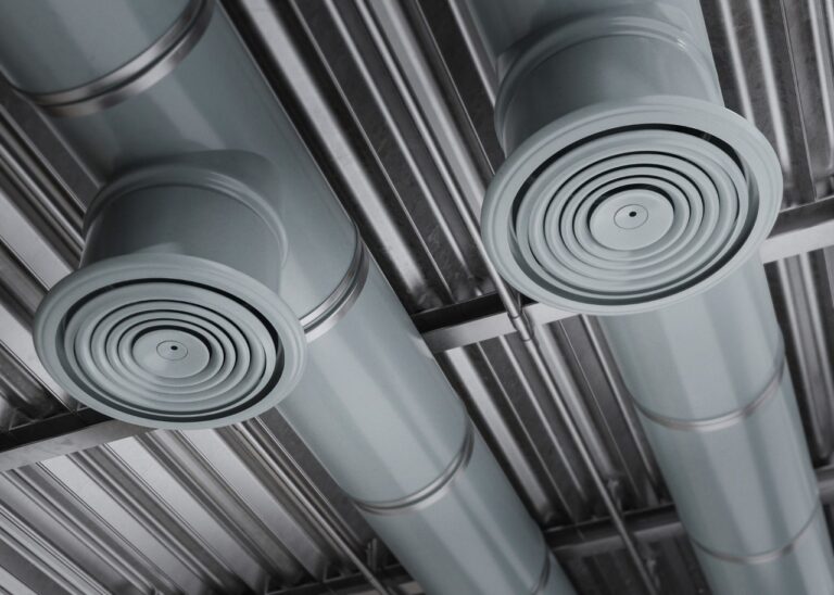 Identifying Damaged Ductwork Signs in Your Norman AC System 3 AC Duct