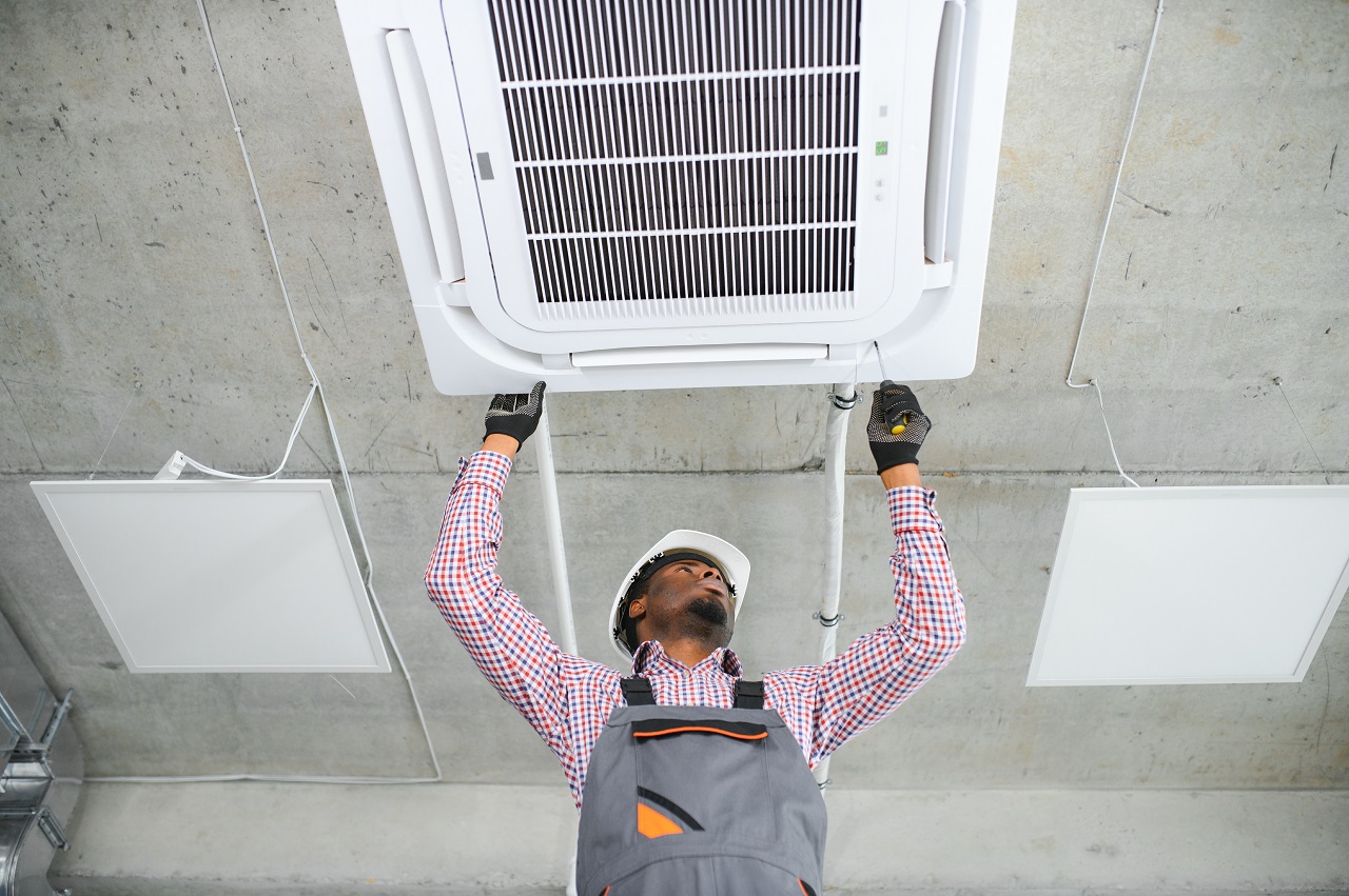Addressing Water Leaks in Your Commercial AC System in Moore 1 commercial AC system